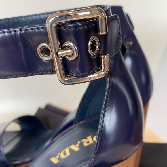 Prada stack heel sandals - Picture 7 of 7